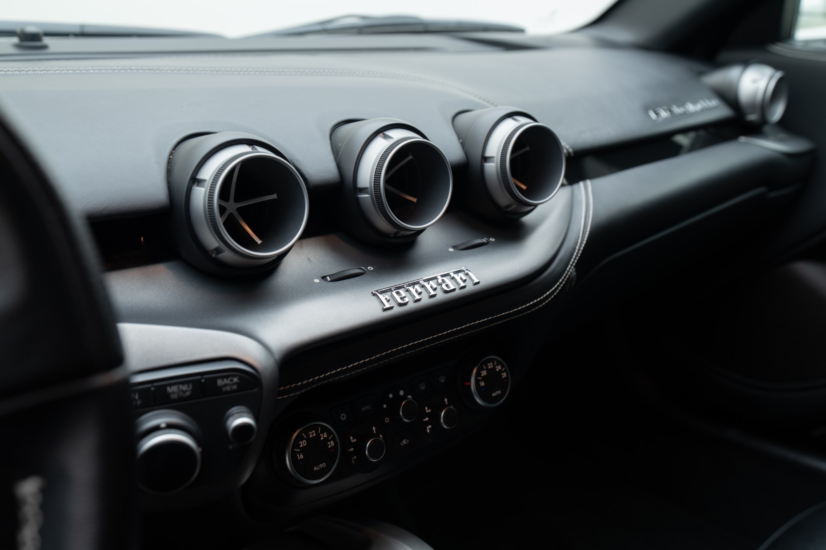 2013 FERRARI F12 BERLINETTA